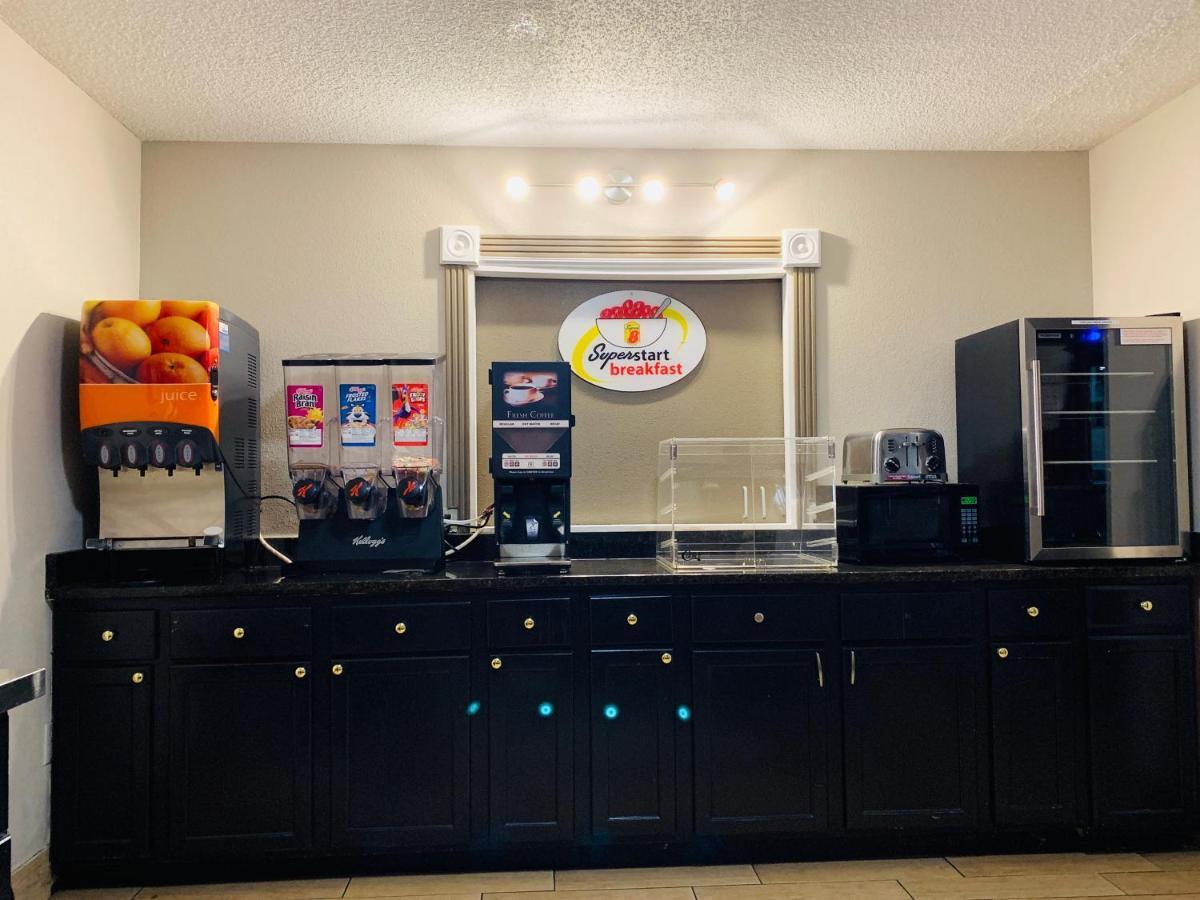 Super 8 By Wyndham Cincinnati-Springdale Oh Экстерьер фото
