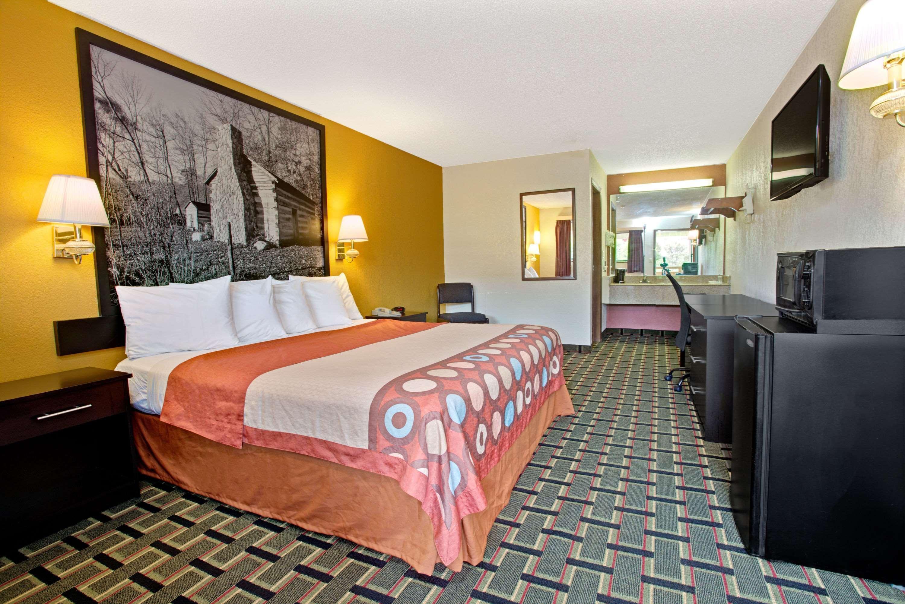 Super 8 By Wyndham Cincinnati-Springdale Oh Экстерьер фото