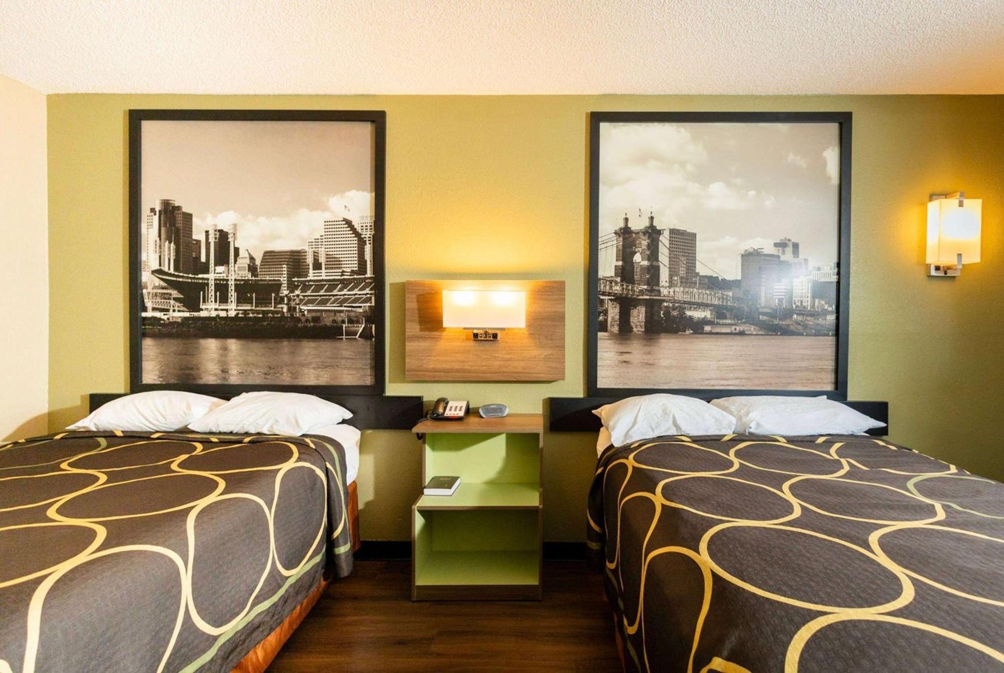 Super 8 By Wyndham Cincinnati-Springdale Oh Экстерьер фото
