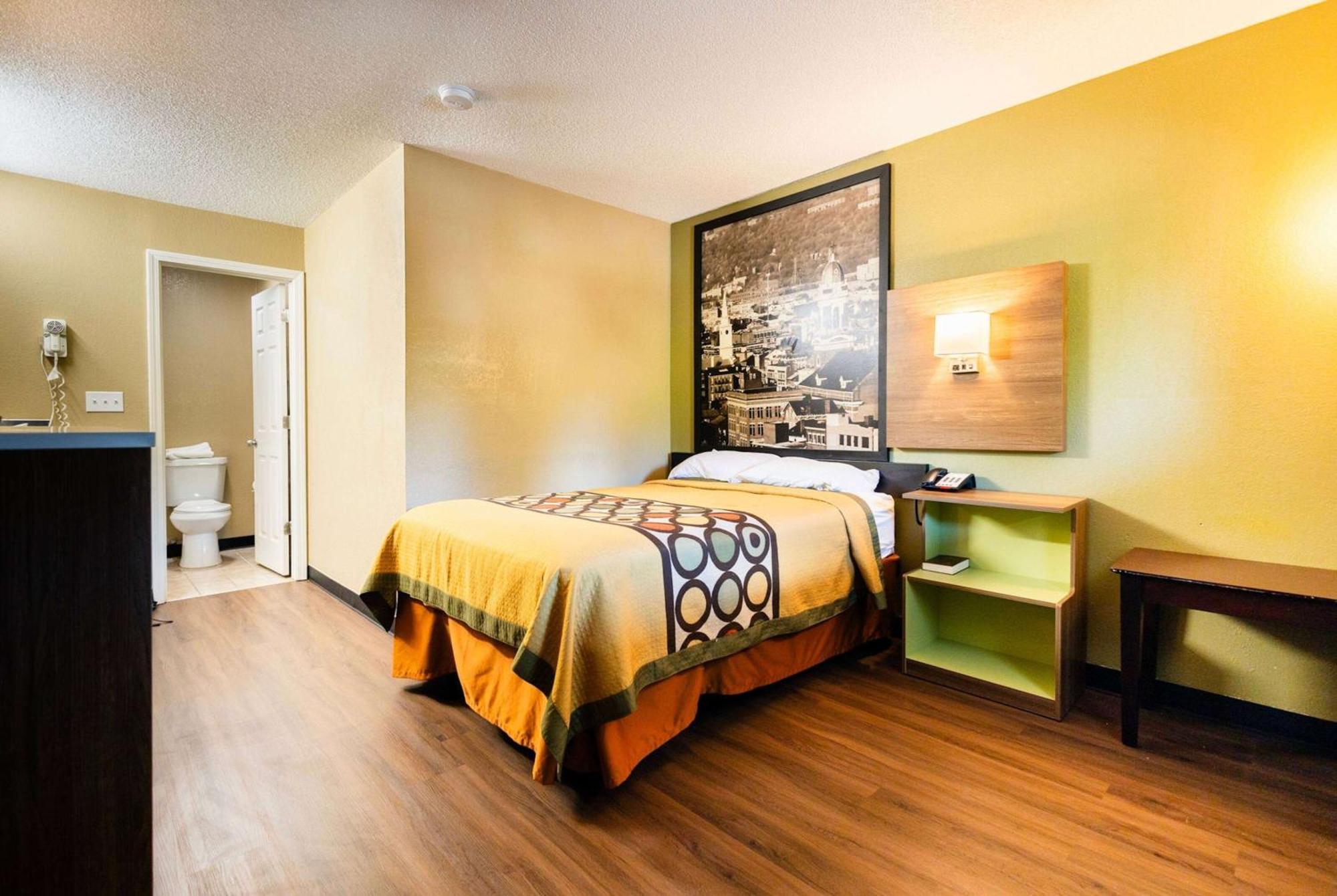 Super 8 By Wyndham Cincinnati-Springdale Oh Экстерьер фото