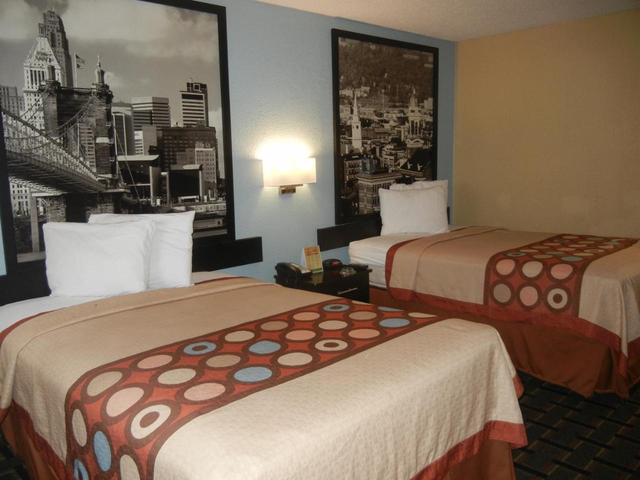 Super 8 By Wyndham Cincinnati-Springdale Oh Экстерьер фото